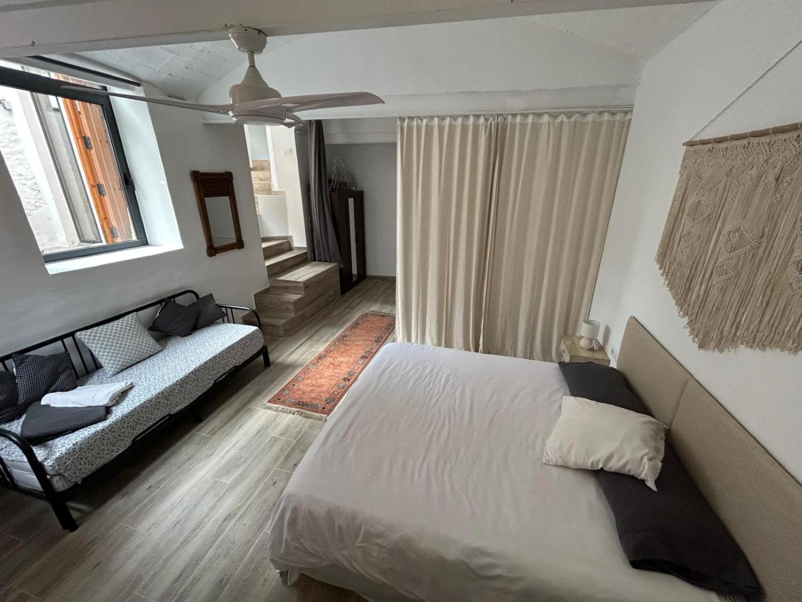Costa Maresme, Barcelona ,Valentinos House & Pool Villa Vilassar De Dalt Ngoại thất bức ảnh